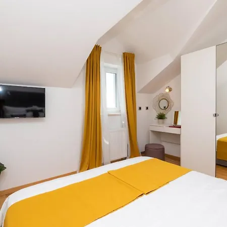 Βίλα Moon Μπολ