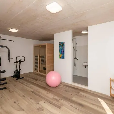 Villa Moon Bol