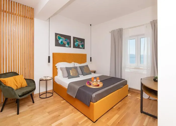 Villa Moon